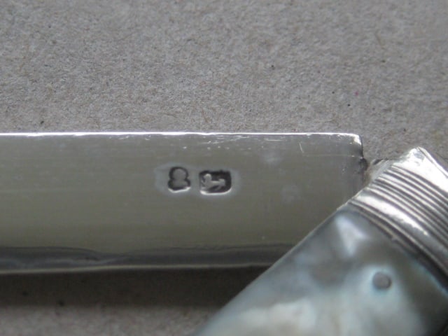 George III Mother of Pearl Hafted Silver Bladed Folding Fruit Knife - 4