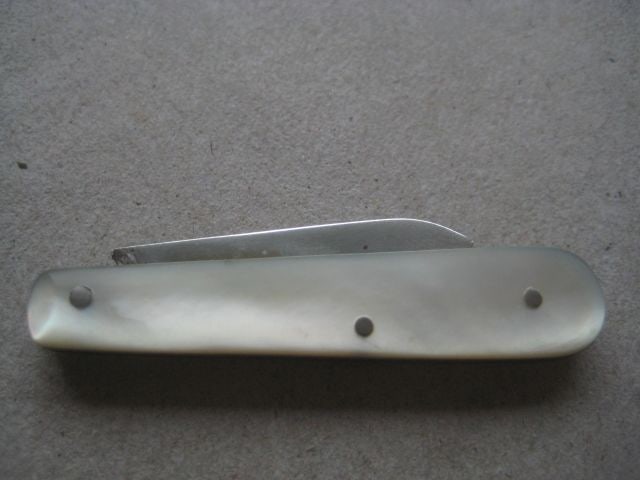 George V Mother of Pearl Hafted Silver Bladed Folding Fruit Knife - 8