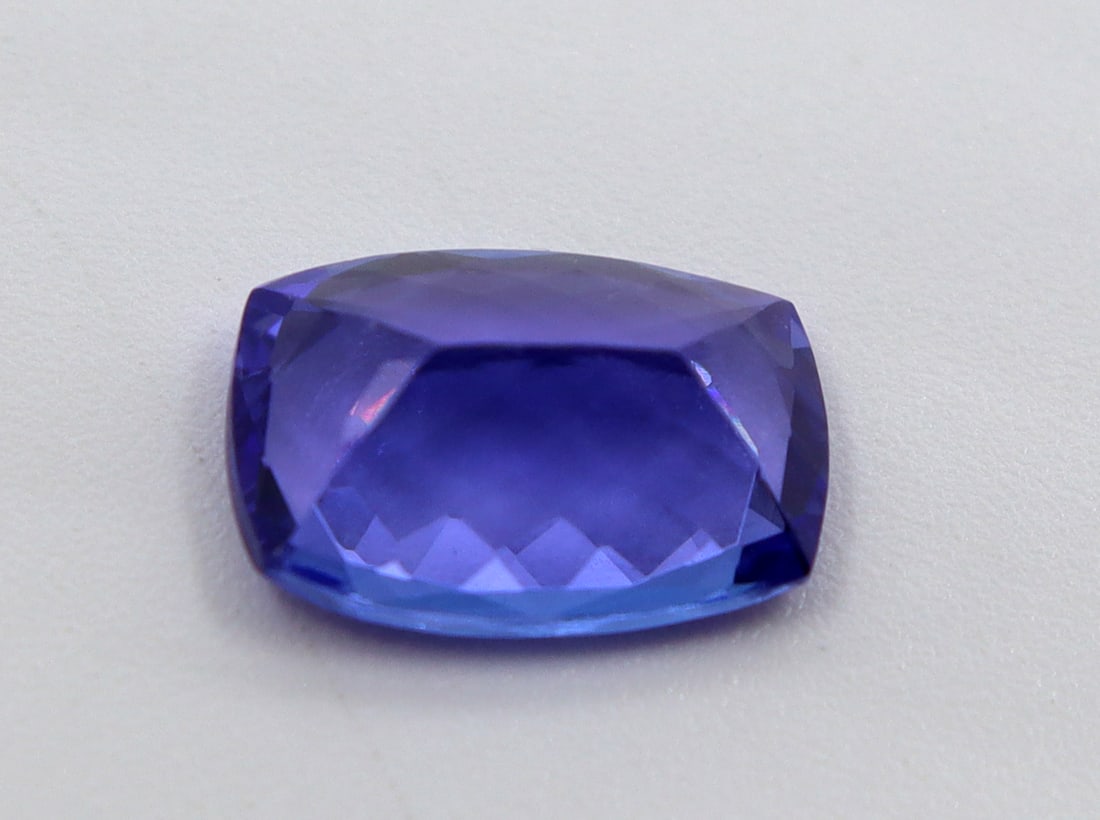 Tanzanite, 2.37 Ct - 6