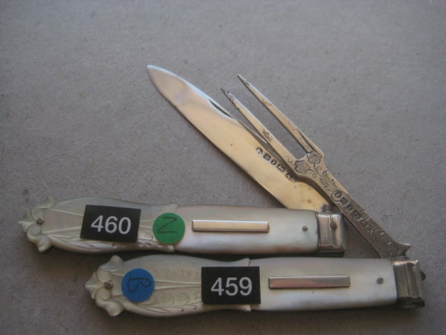 Rare Victorian Mother of Pearl Hafted Matching Silver Bladed Folding Fruit Knife and Folding Fork: Title: Rare Victorian Mother of Pearl Hafted Matching Silver Bladed Folding Fruit Knife and Folding Fork Description: Rare Victorian Mother of Pearl Hafted Matching Silver Bladed Folding Frui