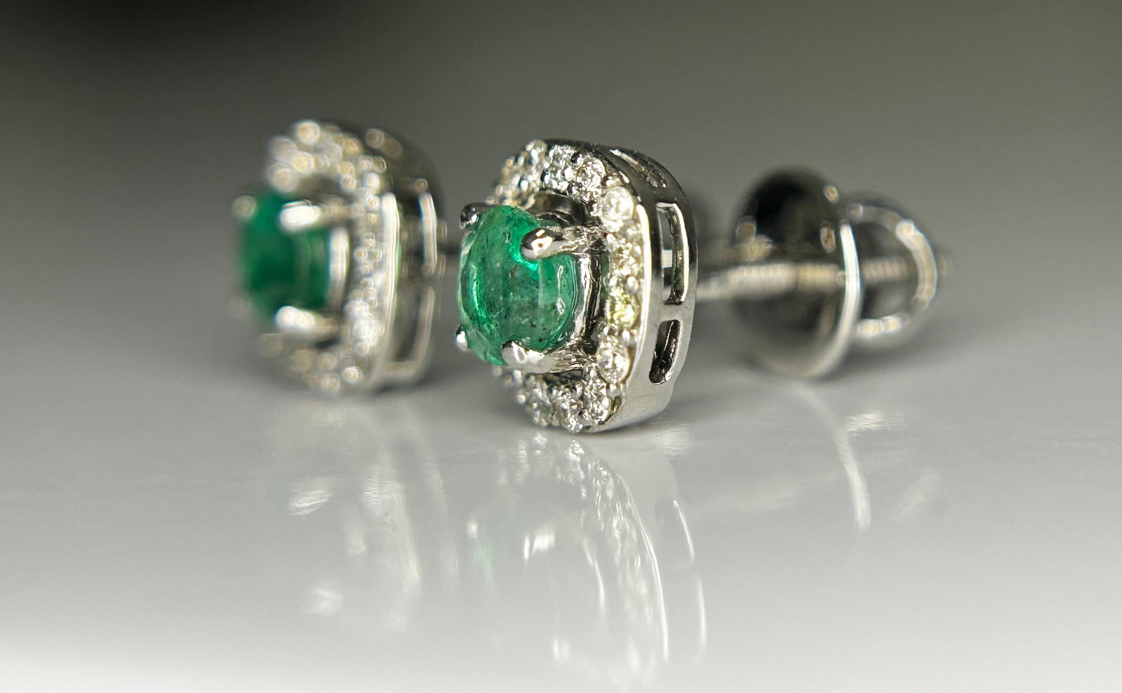 Beautiful 0.49ct Natural Emerald Halo Set Stud Earrings With Diamonds In Platinum 950 - 7