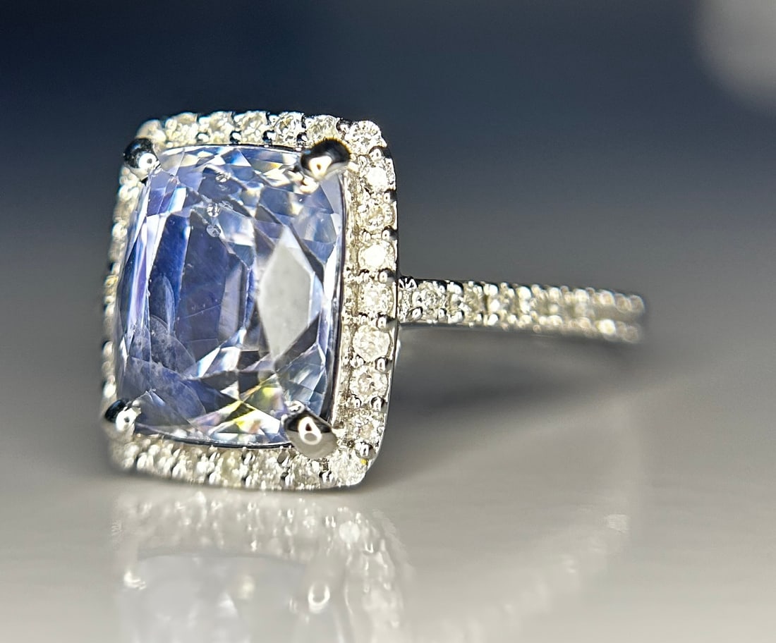 Beautiful 4.95ct Unheated Ceylon Blue Sapphire With Natural Diamonds & 18k Gold - 3