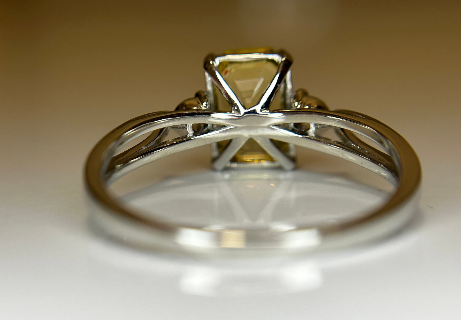 Beautiful 2.40ct Unheated Untreated Natural Ceylon Yellow Sapphire Diamonds & 950 Platinum - 5