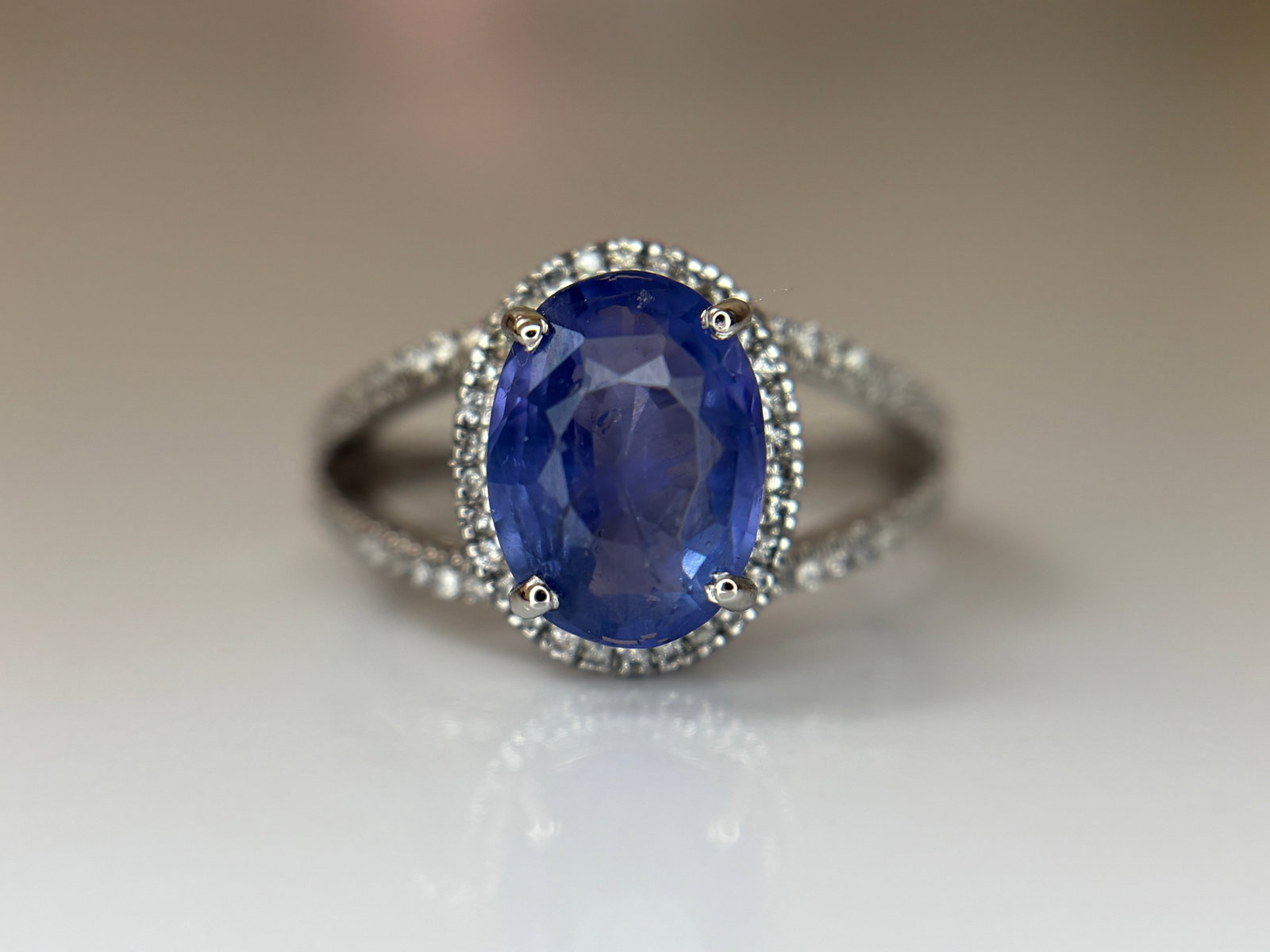 Beautiful 2.83 CT Natural Ceylon Cornflour Blue Sapphire Diamonds & 18k Gold - 3