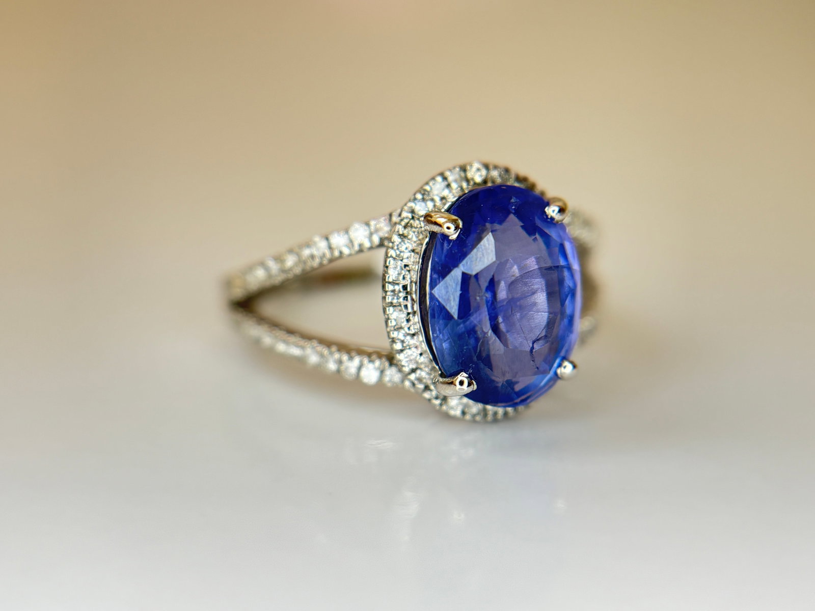Beautiful 2.83 CT Natural Ceylon Cornflour Blue Sapphire Diamonds & 18k Gold - 8