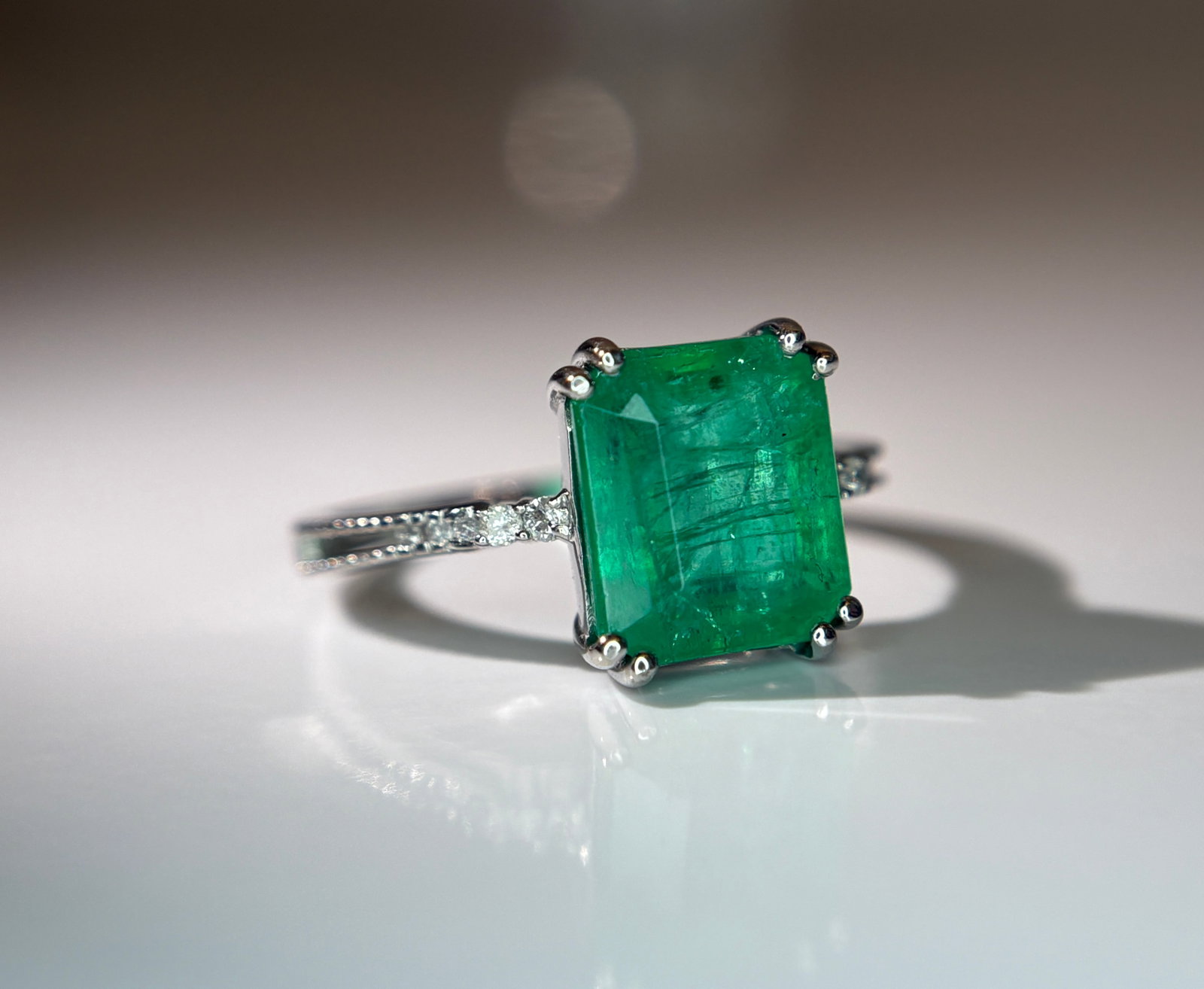 Beautiful 3.20 CT Natural Emerald Ring With Natural Diamonds & Platinum 950 - 10