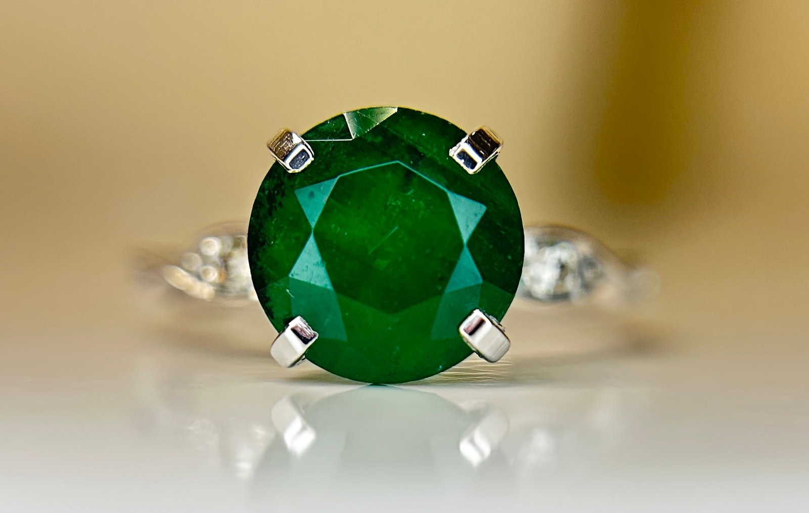 Beautiful 2.74 CT Natural Emerald Ring With Natural Diamonds & Platinum 950 - 2