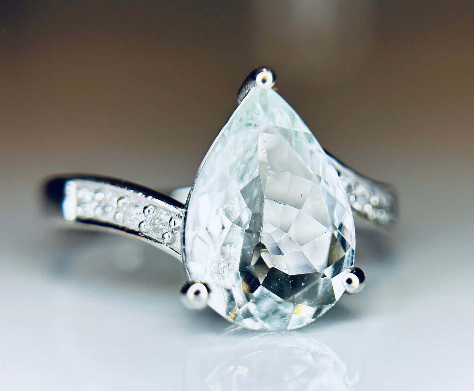 Beautiful 2.60 CT Natural Aquamarine Ring With Natural Diamonds & 18k White Gold - 7
