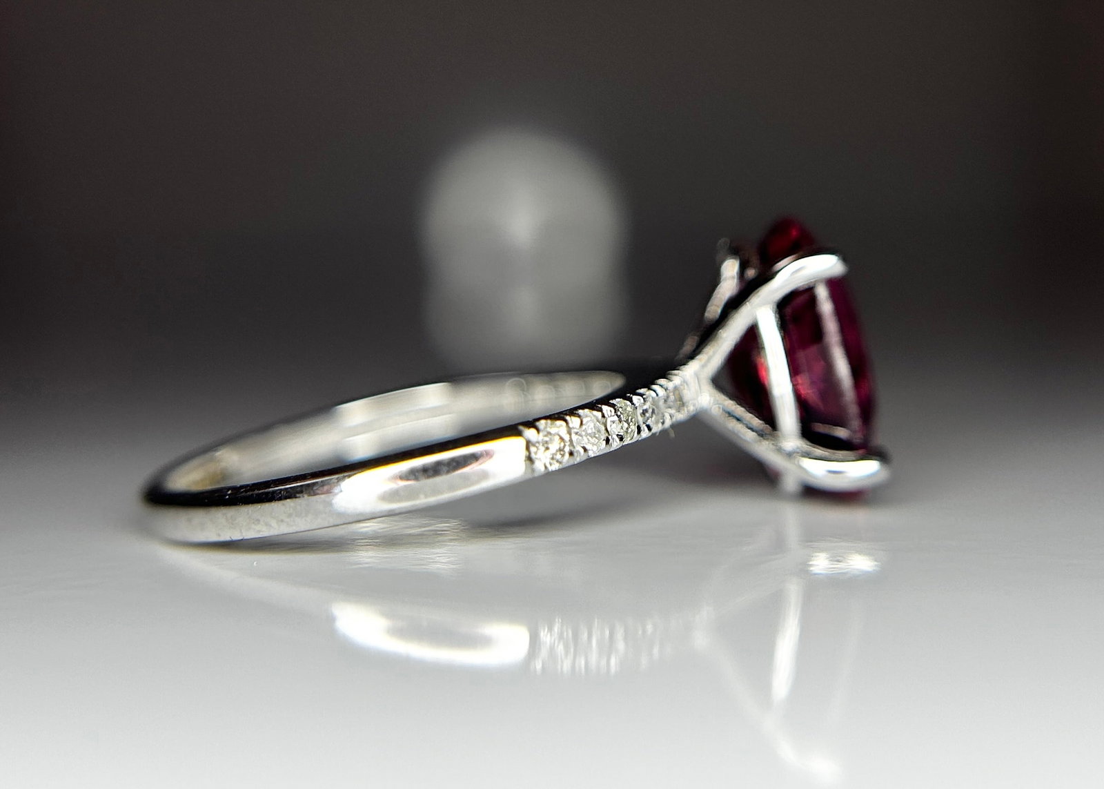 Beautiful 3.60CT Natural Pink Tourmaline With Natural Diamonds & 18k Gold - 8