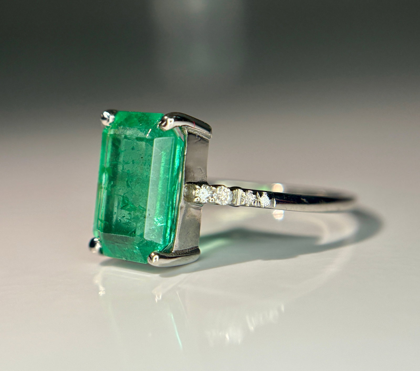 Beautiful 3.00 CT Natural Emerald Ring With Natural Diamonds & Platinum 950 - 6