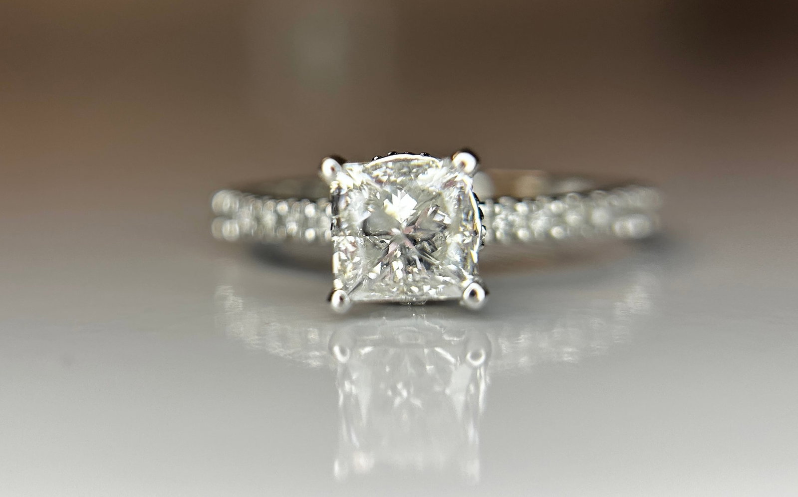 Beautiful 1.24ct Princess Cut Untreated Natural Solitaire Diamond & 18k Gold - 7