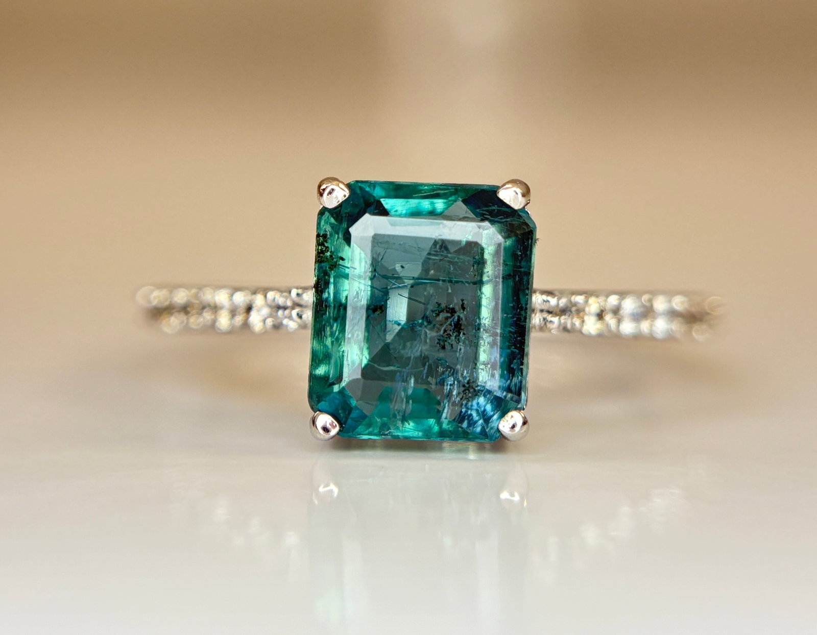 Beautiful 1.86 CT Natural Emerald Ring With Natural Diamonds & Platinum 950 - 4