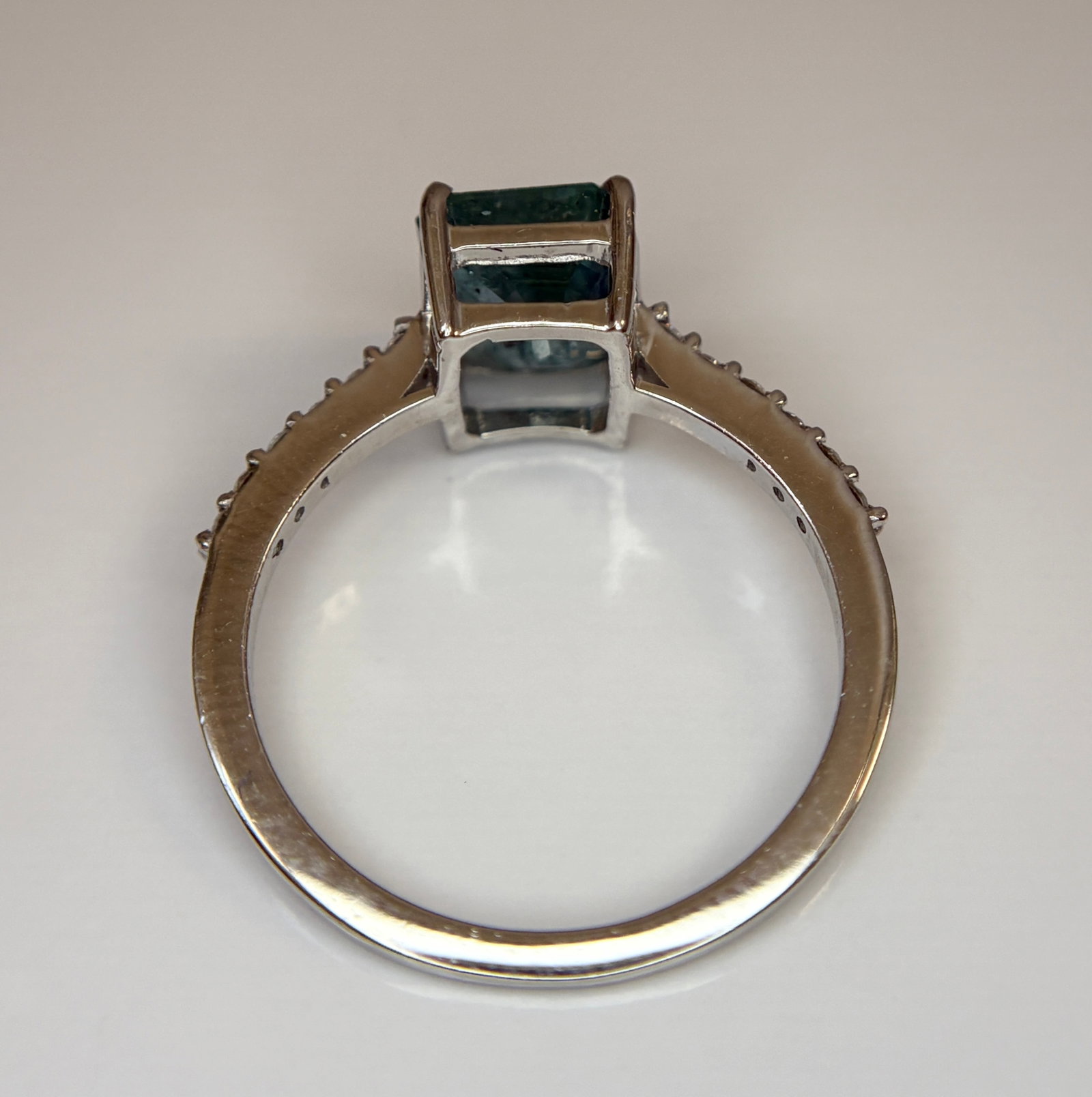 Beautiful 1.86 CT Natural Emerald Ring With Natural Diamonds & Platinum 950 - 5