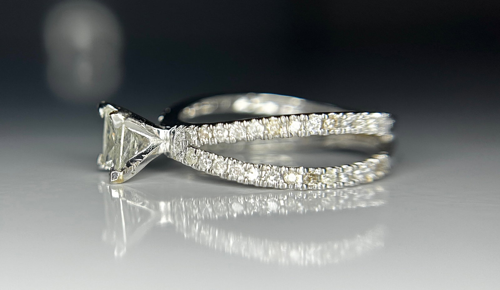 Beautiful 1.17ct Princess Cut Untreated Natural Solitaire Diamond & 18k Gold - 8