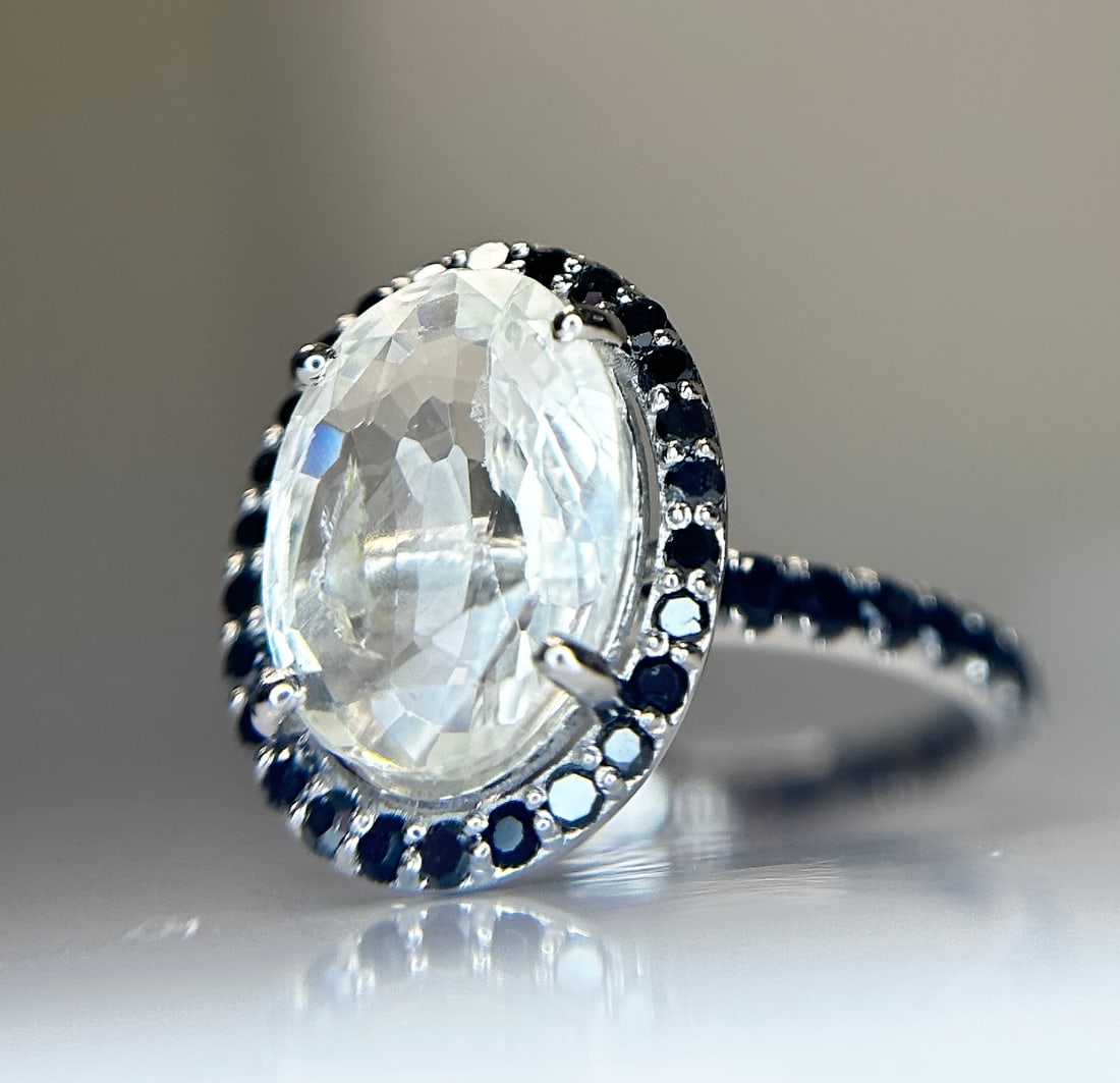 Beautiful 3.56CT Natural Ceylon White Sapphire W Natural Diamonds & 18k Gold - 9