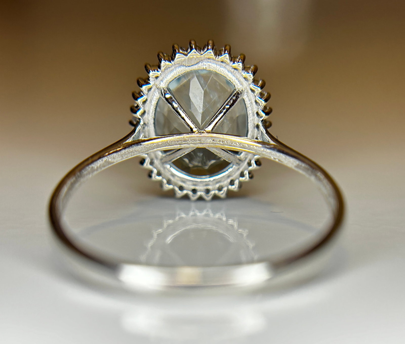 Beautiful 2.39 CT Natural Aquamarine Ring With Natural Diamonds & 18k White Gold - 8