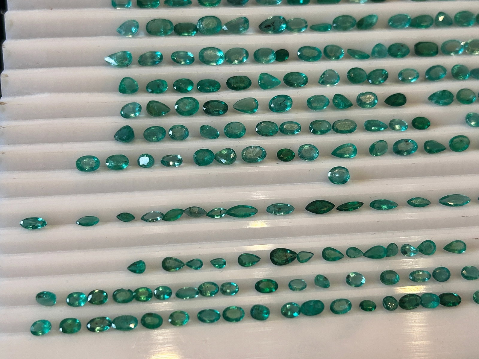 62ct Natural Emerald - 5