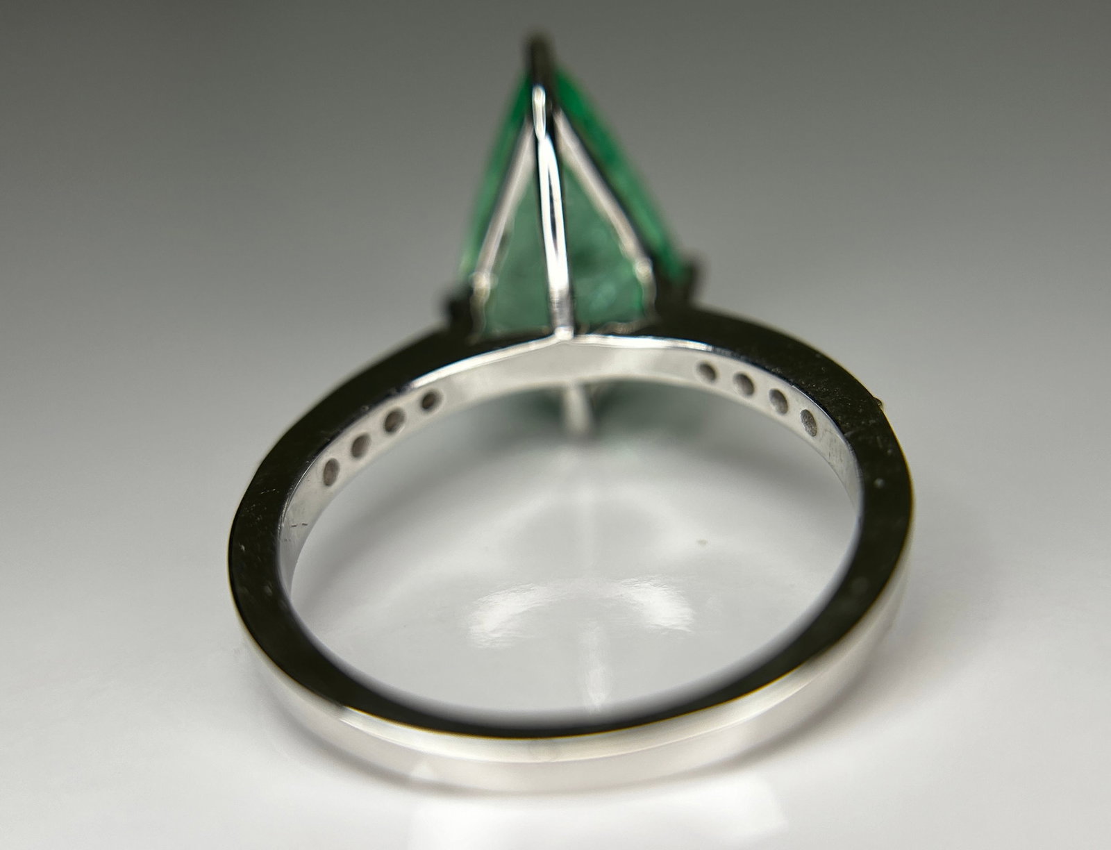 Beautiful Natural Columbian Emerald 3.63 CT With Natural Diamonds & 14k Gold - 5