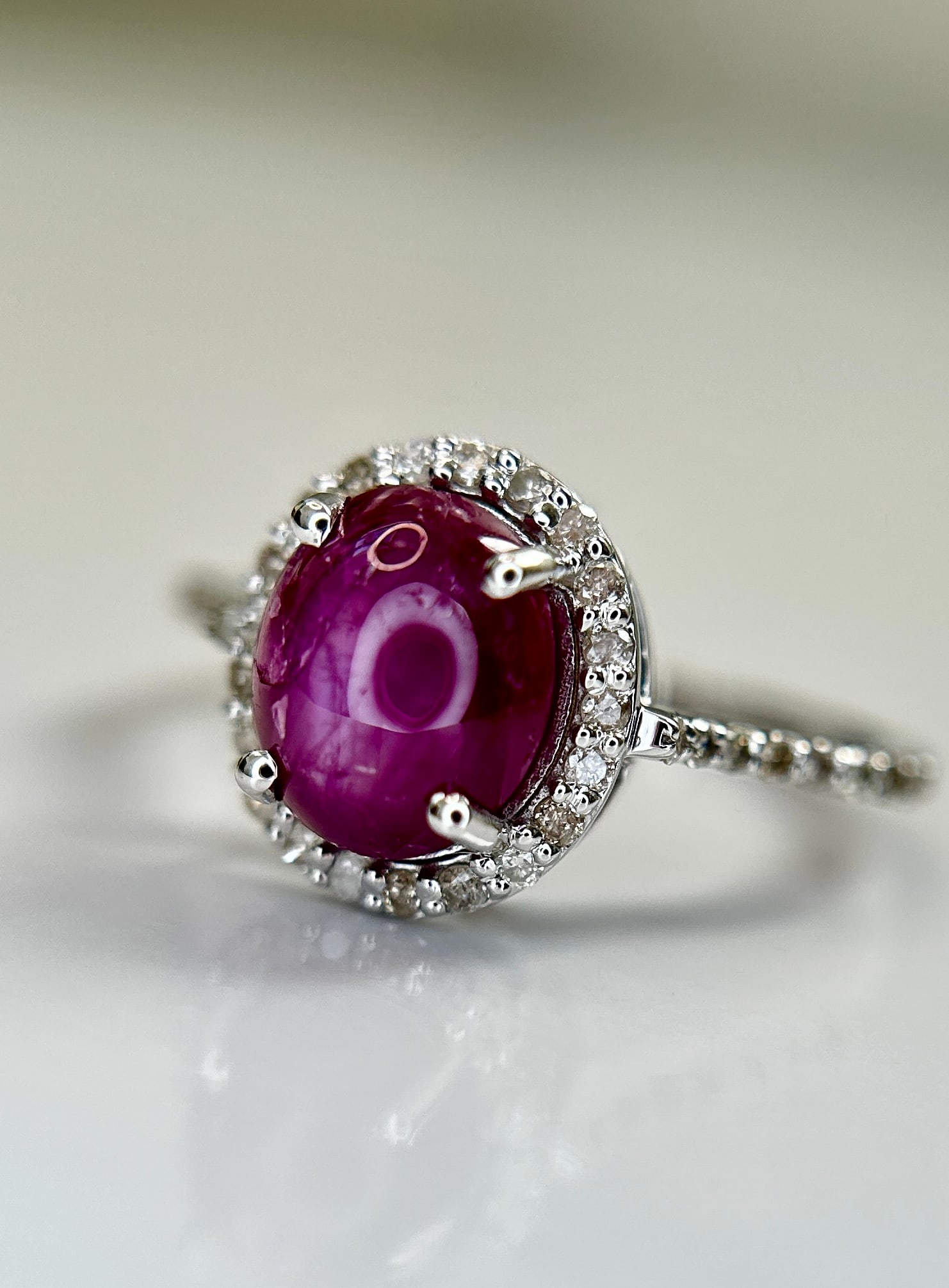 Natural Star Ruby Ring 2.71ct With Natural Diamonds & 18k Gold - 4