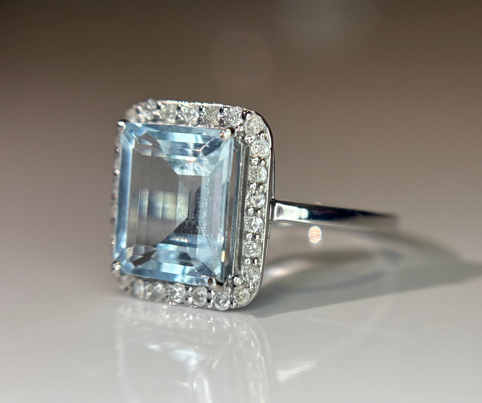 Beautiful 2.71 CT Natural Aquamarine Ring With Natural Diamonds & 950 Platinum - 7