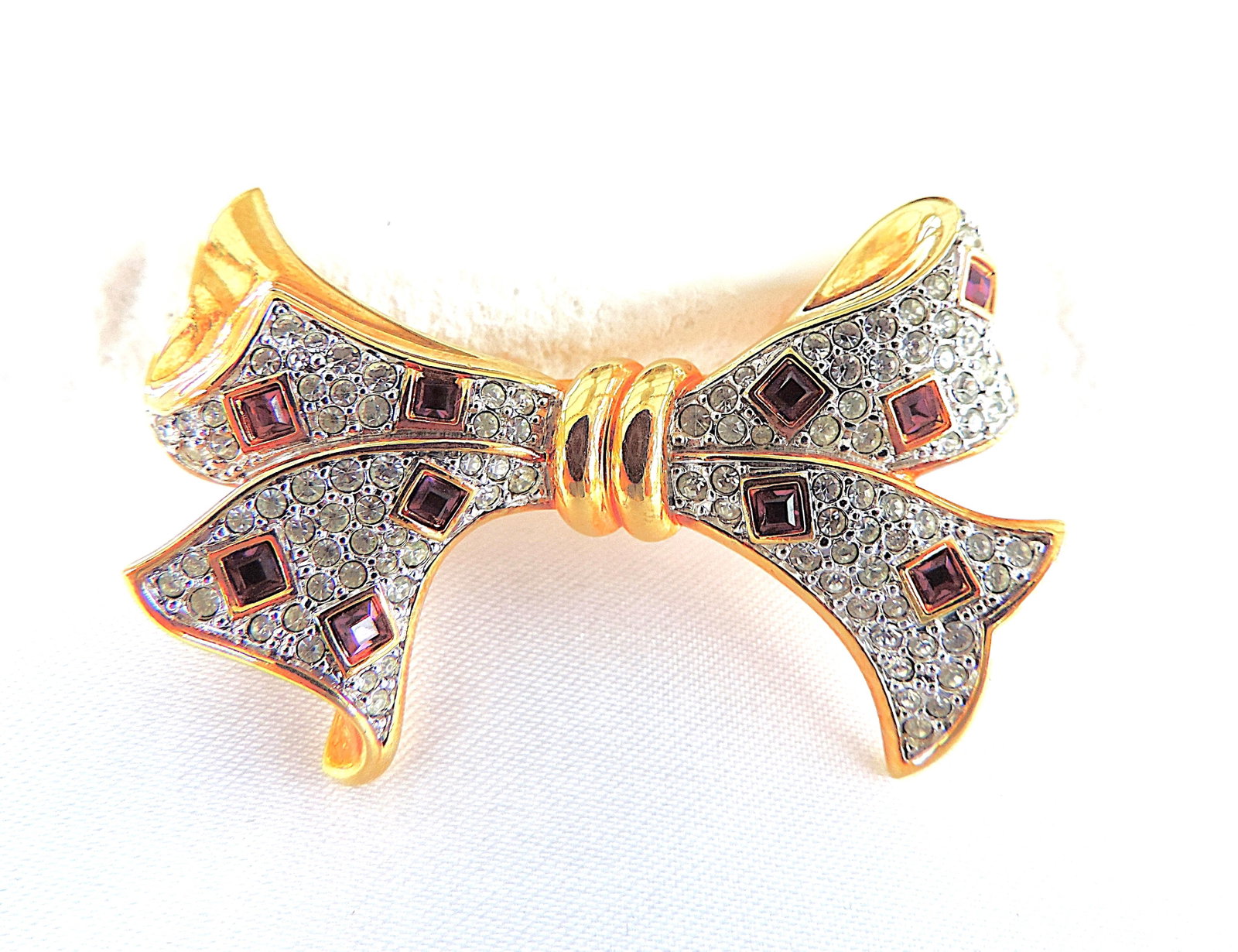 Vintage Gold Plated Austrian Crystal Bow Brooch - 2