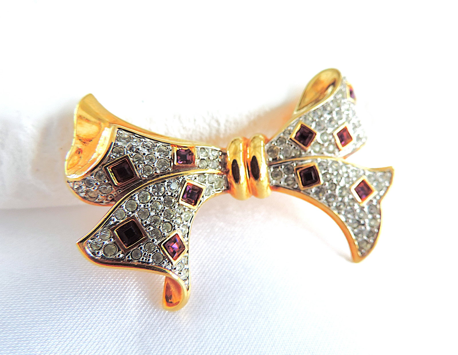 Vintage Gold Plated Austrian Crystal Bow Brooch - 3
