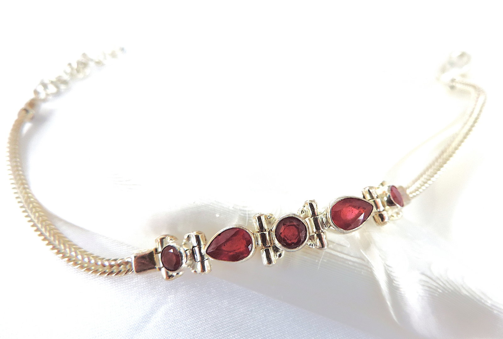 Artisan 925 Silver 2 Carat Ruby Gemstone Bracelet - 3