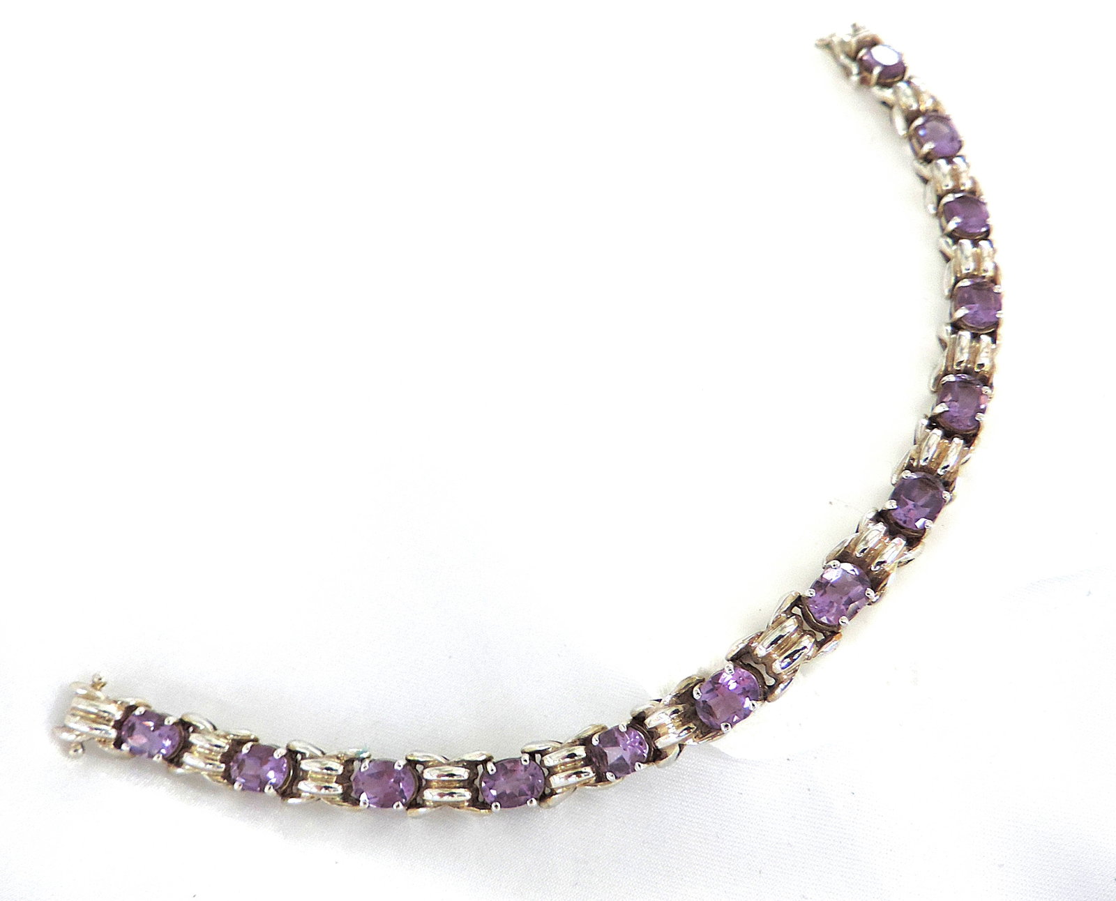 Vintage 925 Sterling Silver 11 Carat Amethyst Gemstone Bracelet - 3