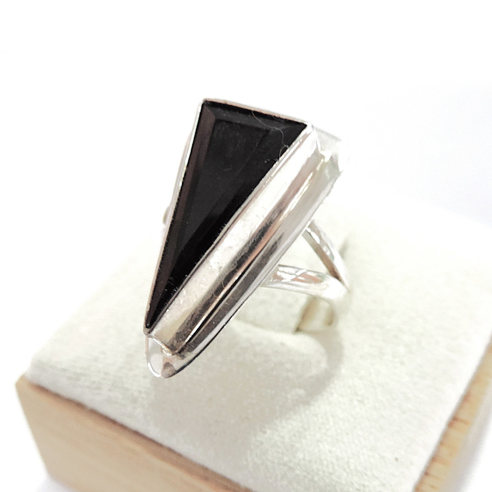 Whitby Jet 925 Silver Art Deco Style Ring - 2