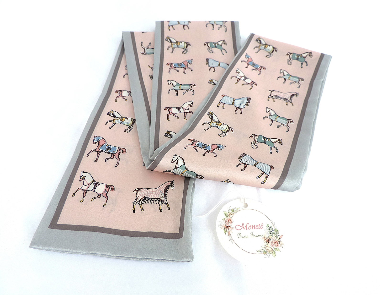 Moneté Paris 100% Silk Equestrian Style Print Scarf 142cm x 14cm 'New': Title: Moneté Paris 100% Silk Equestrian Style Print Scarf 142cm x 14cm 'New' Description: A lovely Moneté Paris 100% silk scarf with an Equestrian print design. Scarf measures
