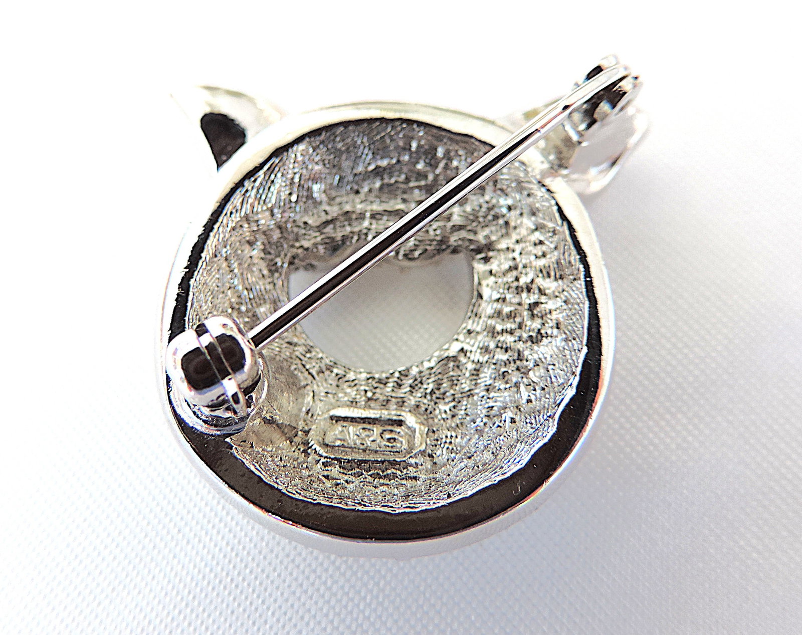 Vintage Signed Attwood & Sawyer Crystal Brooch c.1980's - 2