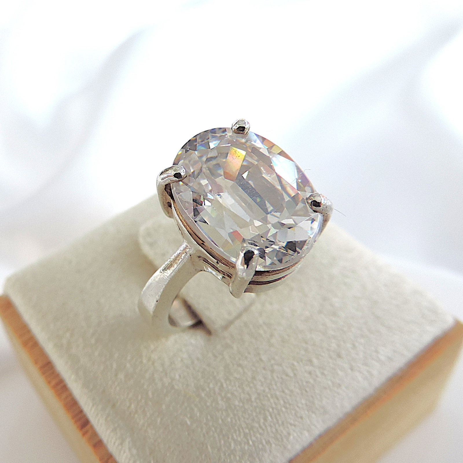 925 Silver 14 Carat White Zircon Gemstone Solitaire Ring - 2