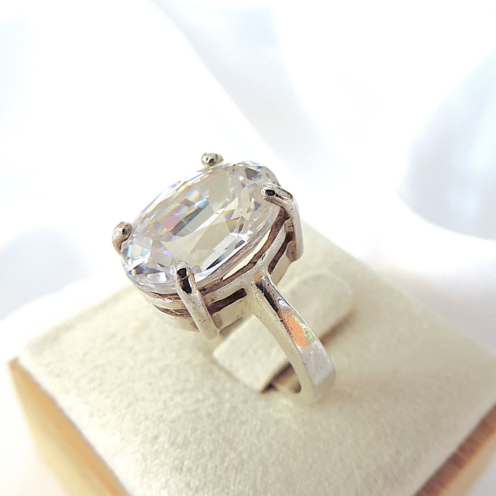 925 Silver 14 Carat White Zircon Gemstone Solitaire Ring - 3