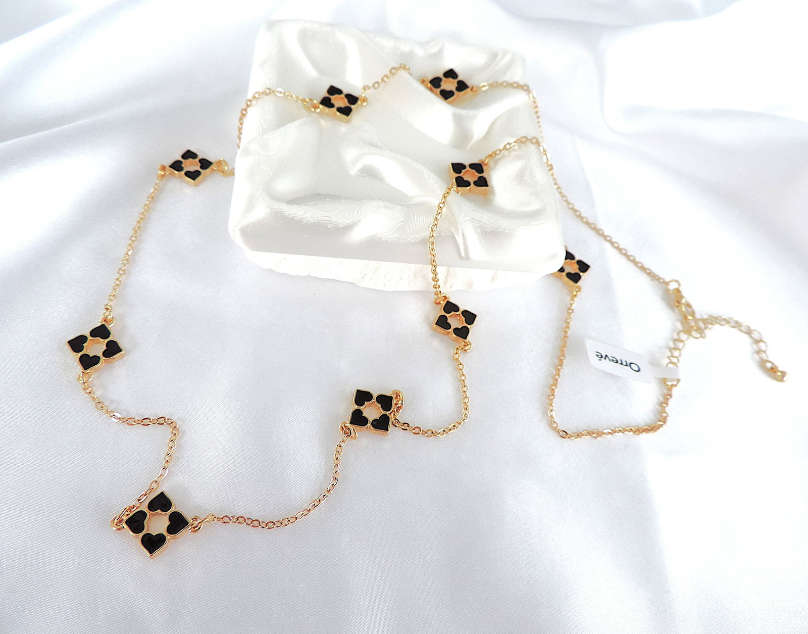 Orrevé 32 Inch Gold Plated Black Enamel Heart Clover Necklace 'New' - 3