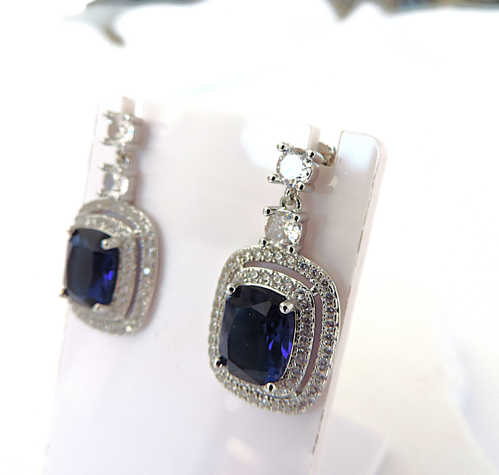 Orrevé Sapphire Blue & White Zircon Gemstone Drop Earrings 'New With Gift Box' - 2