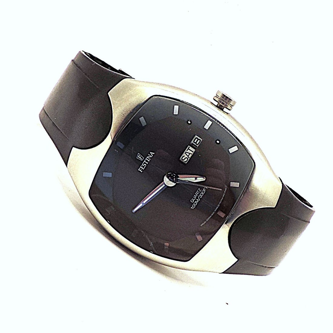 Festina Professional Stainless Steel Quartz Watch Black Rubber Strap: Title: Festina Professional Stainless Steel Quartz Watch Black Rubber Strap Description: Festina Professional Sports watch 16046. Quartz movement, day, date, 35x40mm diameter, black rubber