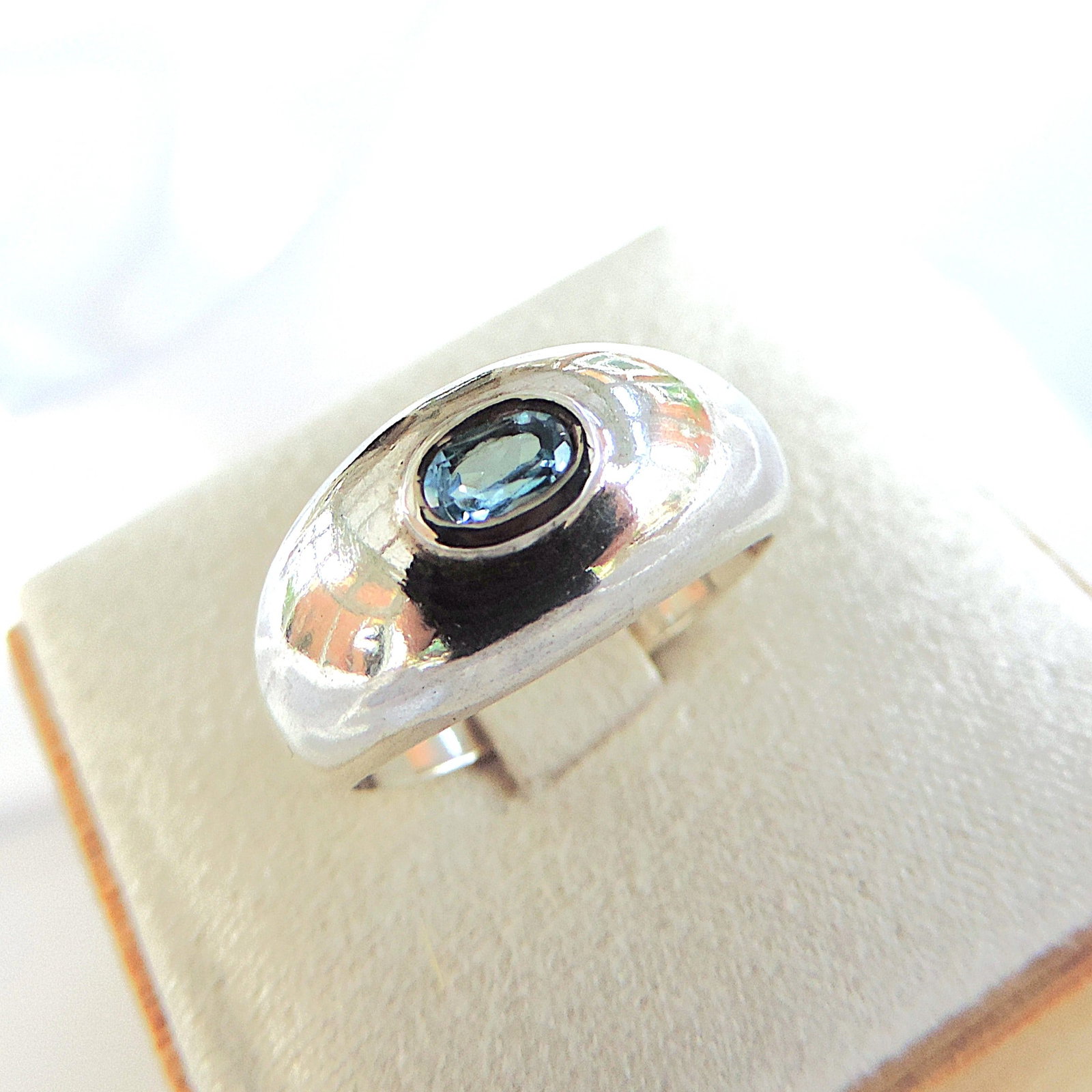 925 Sterling Silver Blue Topaz Gemstone Ring - 2