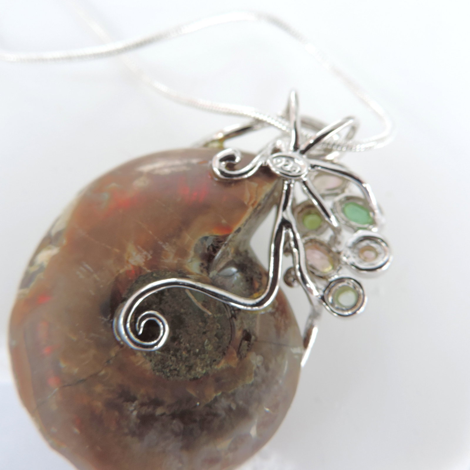 925 Silver Artisan Fossilised Ammonite & Tourmaline Pendant Necklace - 4