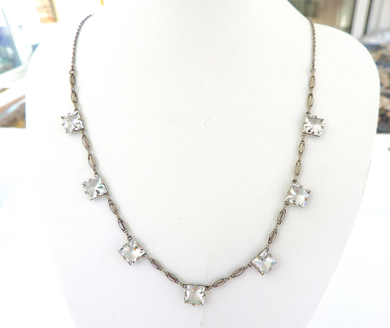 Vintage Art Deco Crystal Necklace Circa 1930's - 3