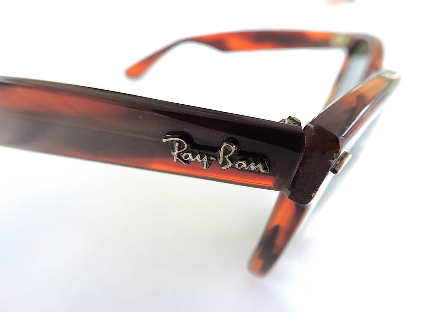 Vintage B&L Ray-Ban U.S.A. Wayfarer II Sunglasses With Case - 4