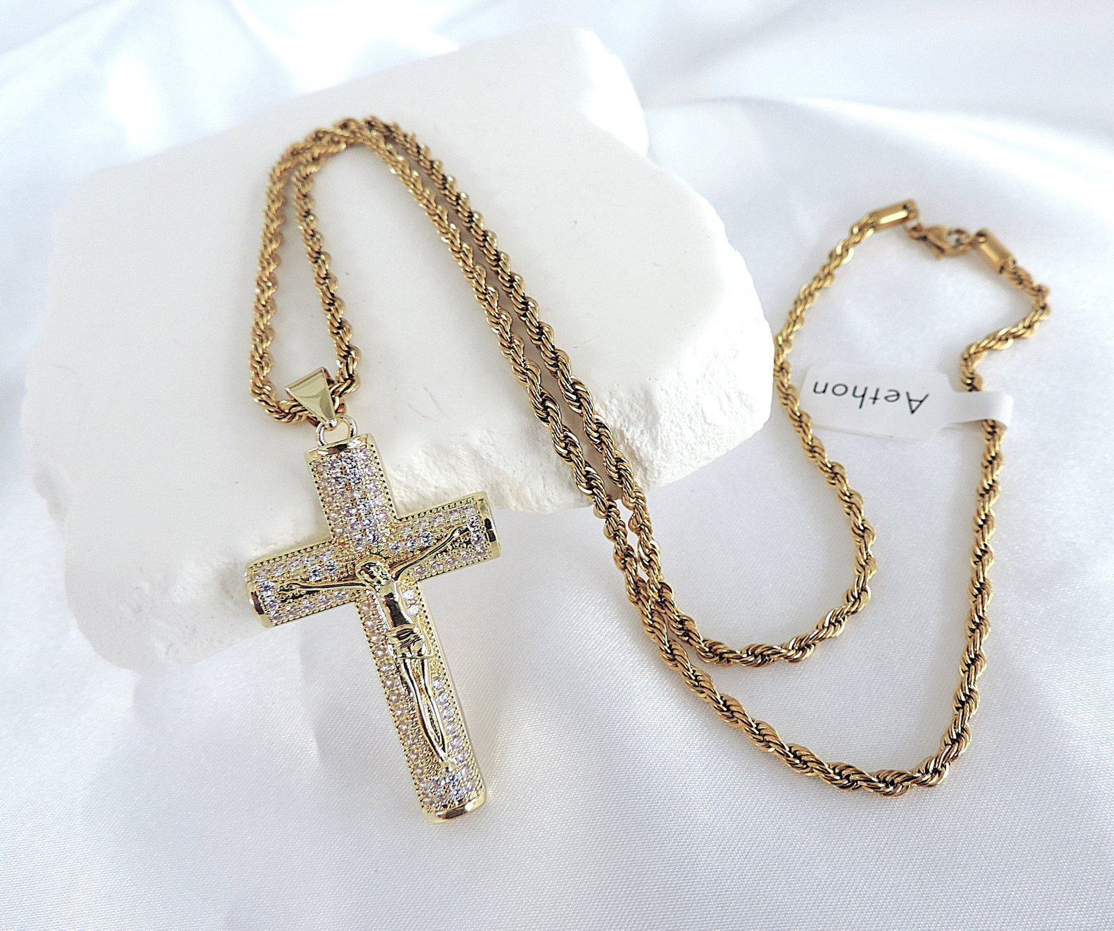 Aethon Gold Plated White Zircon Gemstone Cross On 22 inch Rope Chain - 3