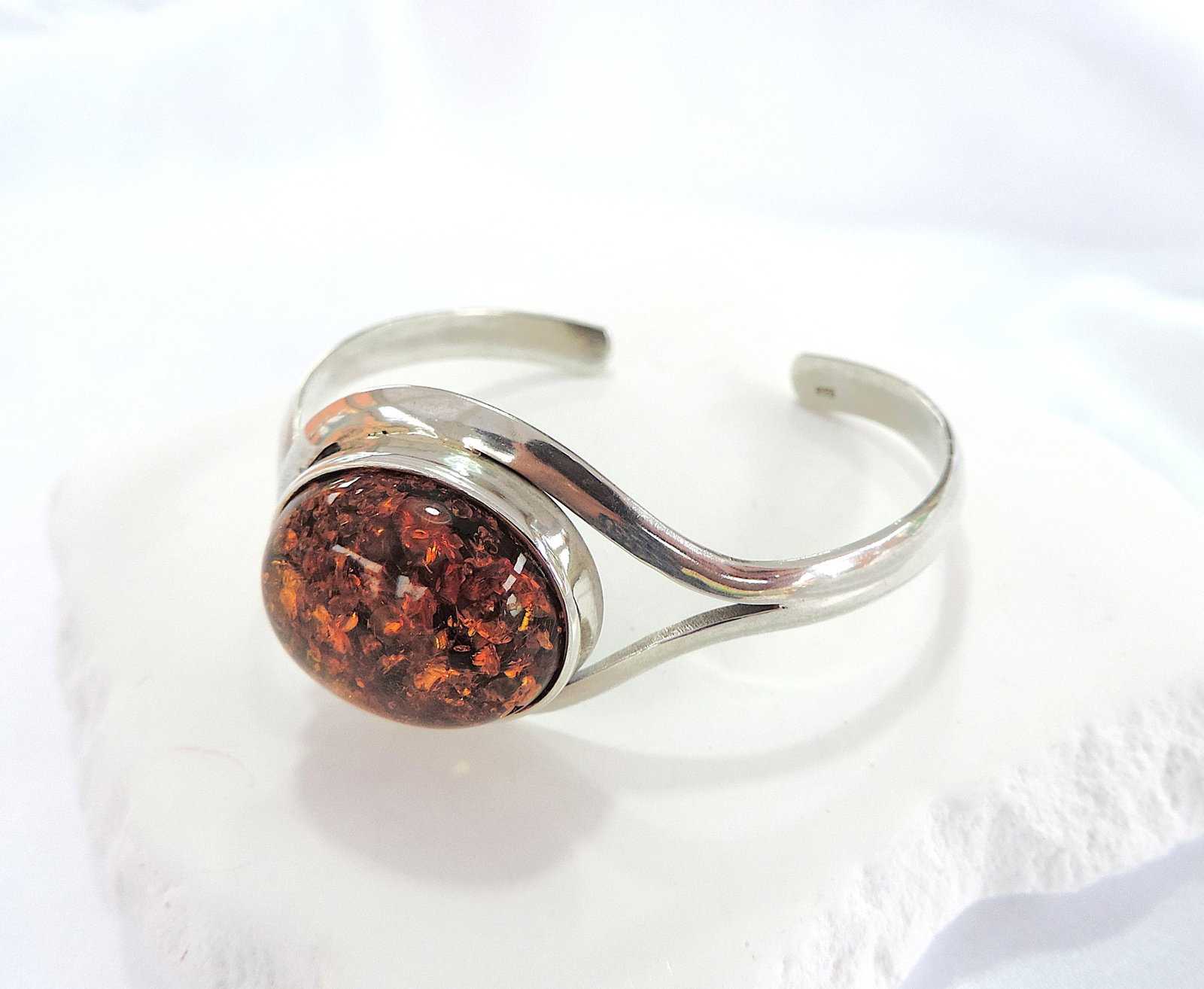 Vintage 925 Silver Chunky Baltic Amber Bangle - 2