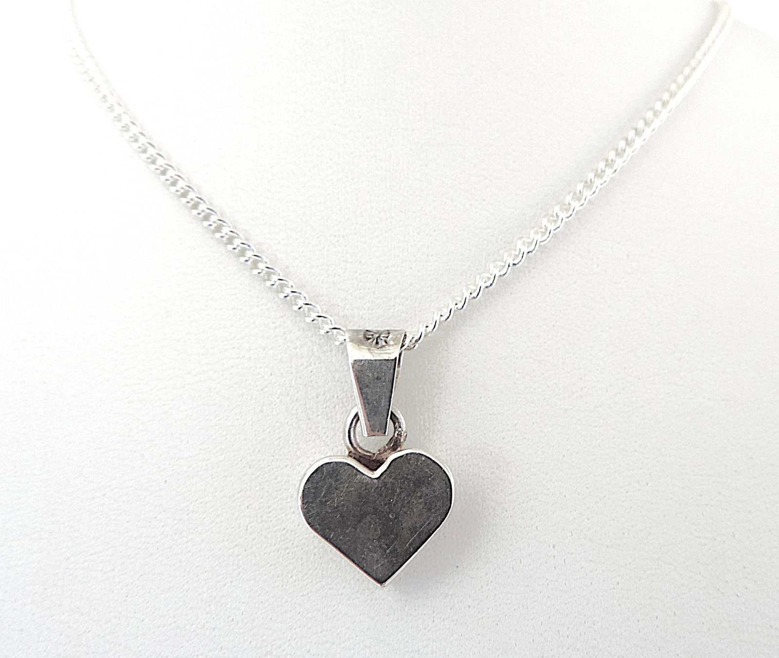 Vintage 925 Silver Heart Pendant Necklace - 2