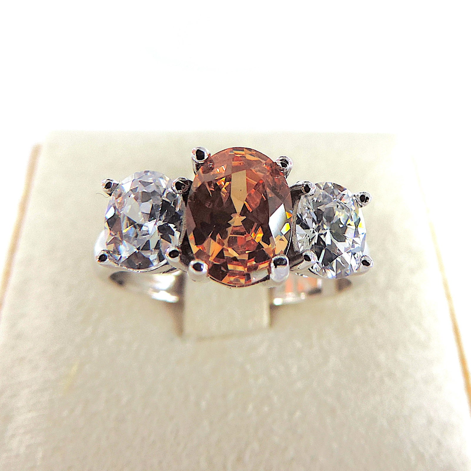 925 Silver 4 Carat CZ Gemstone Ring 'New' - 2