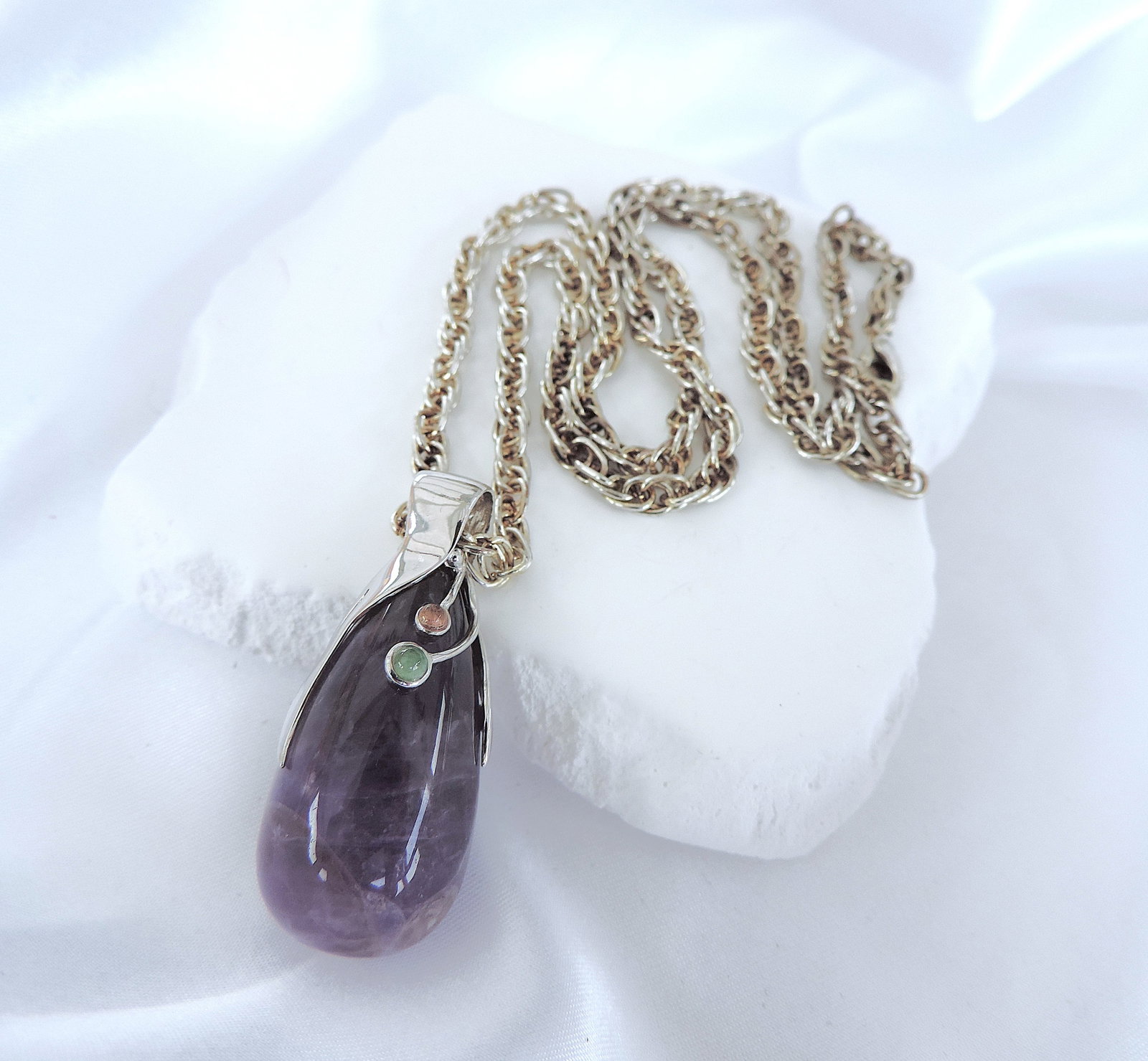 925 Silver Large Amethyst Gemstone Pendant on 24 Inch Silver Chain 37g - 4