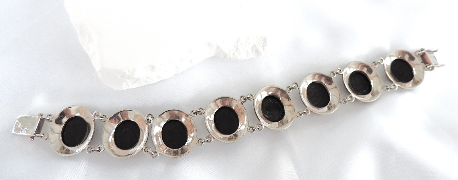 Vintage Sterling Silver Black Jet & Marcasite Bracelet London Hallmark Date 1990 - 5