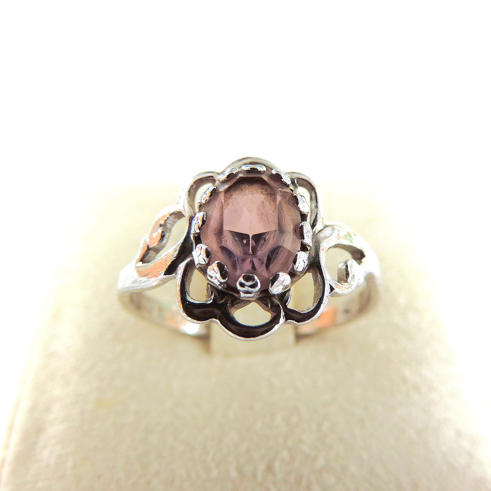 Vintage 925 Sterling Silver Amethyst Gemstone Ring - 2