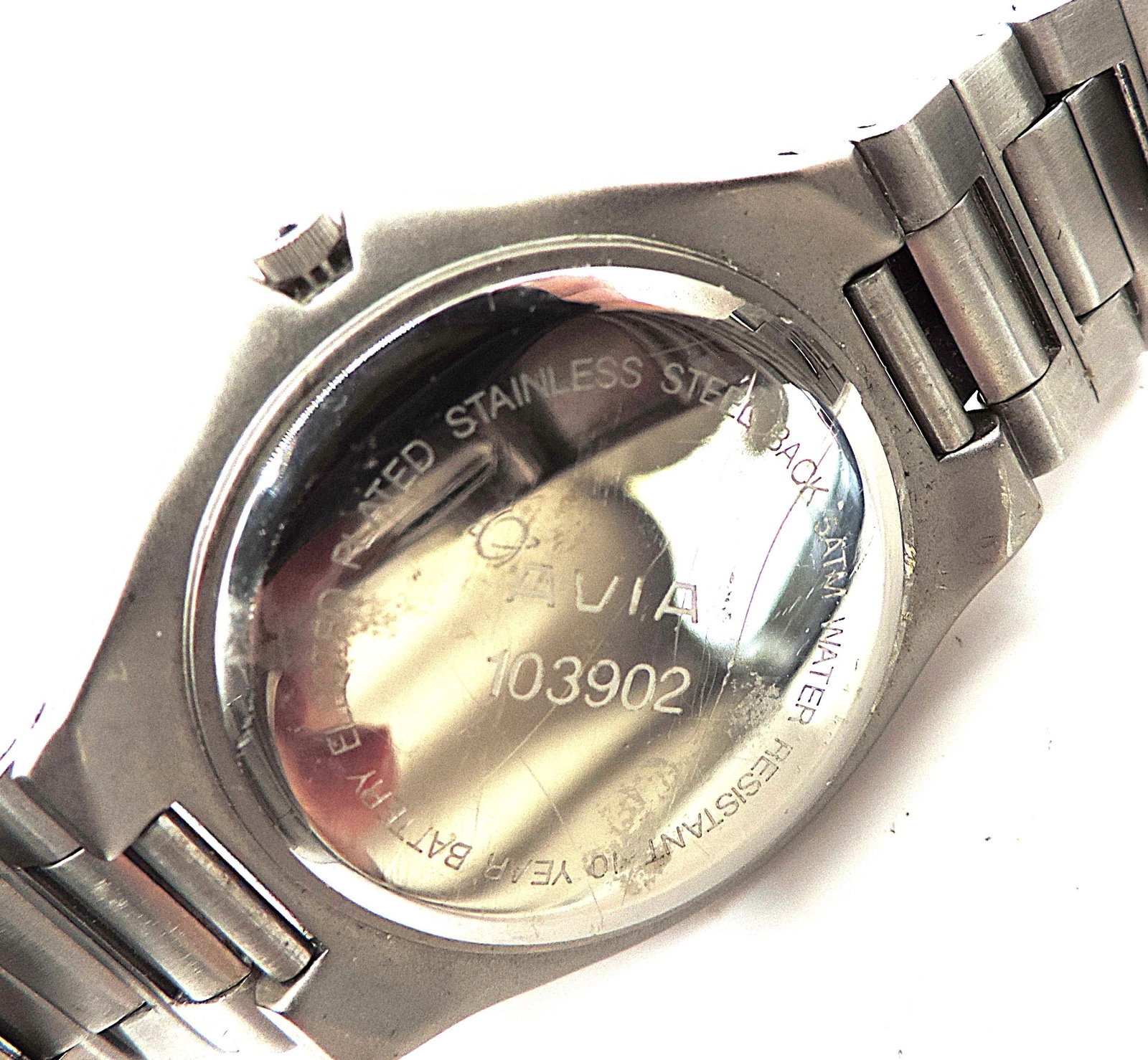 Men's AVIA Quartz Bracelet Watch #103902 - New Battery - 7