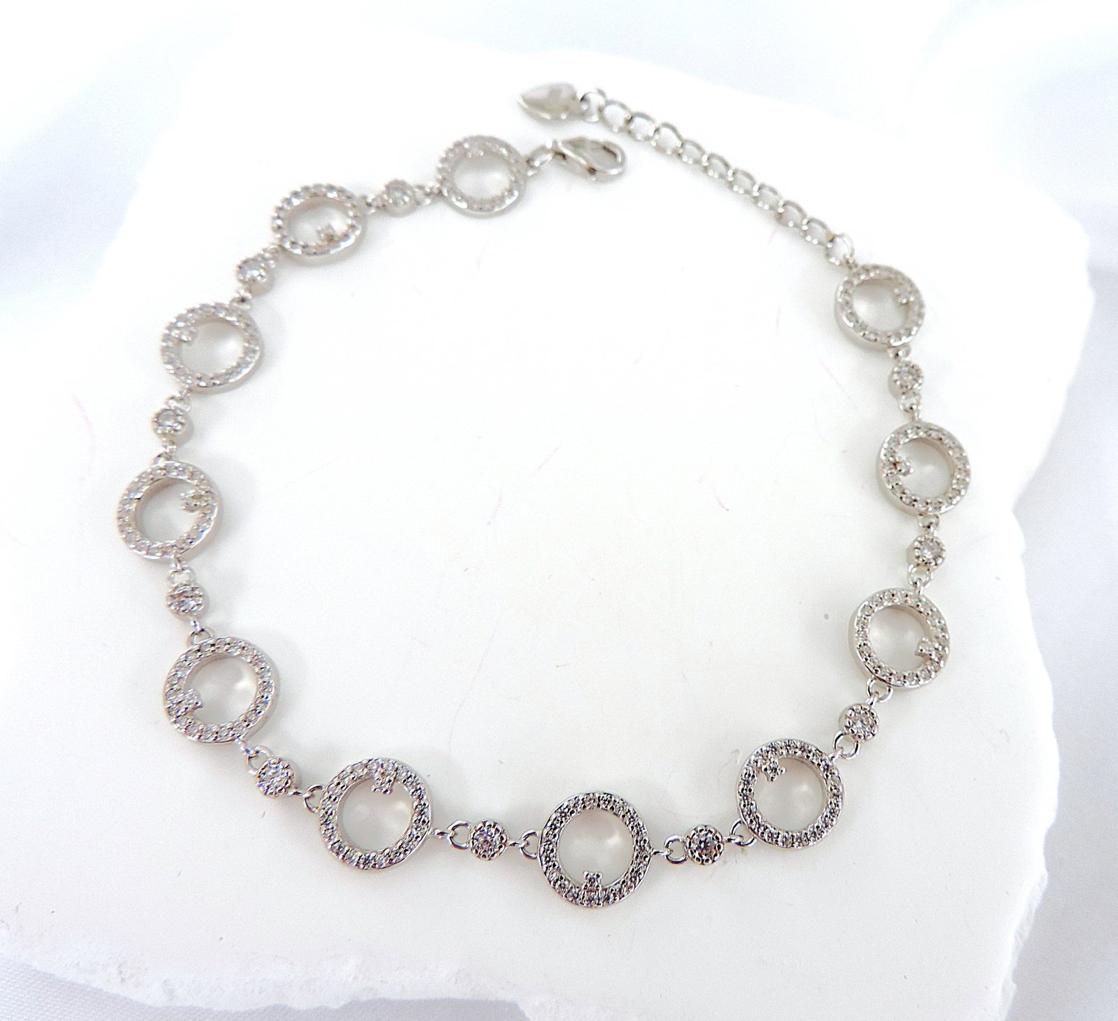 925 Silver White Zircon Gemstone Open Circles Bracelet 'New' - 3