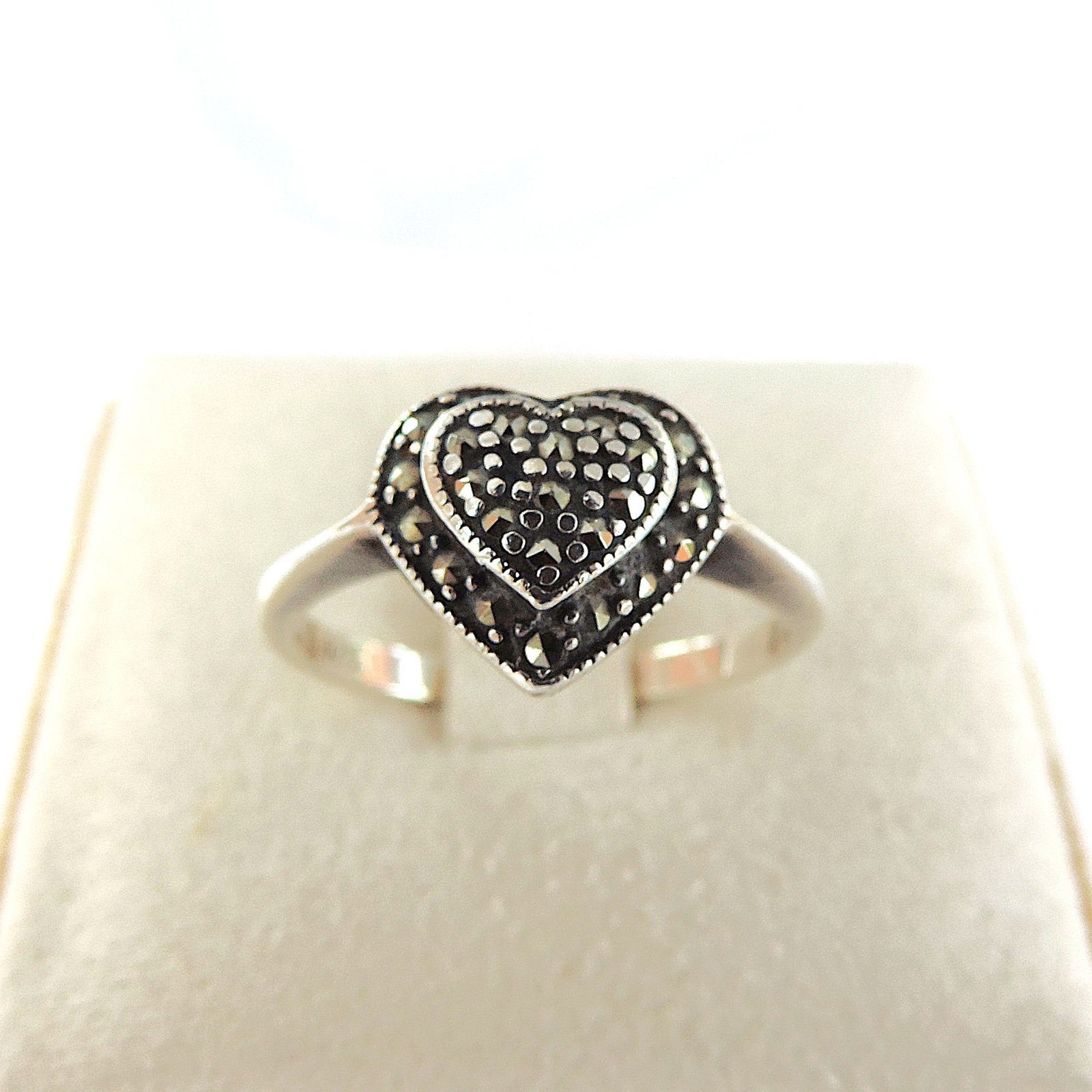 925 Silver Heart Marcasite Ring - 3